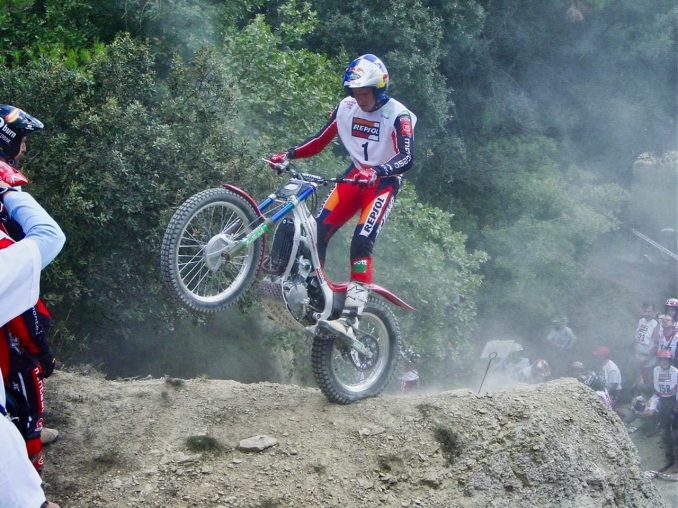 Oscar Alonso, responsable de taller de Non Stop Bikes - Bonaigua - Trial